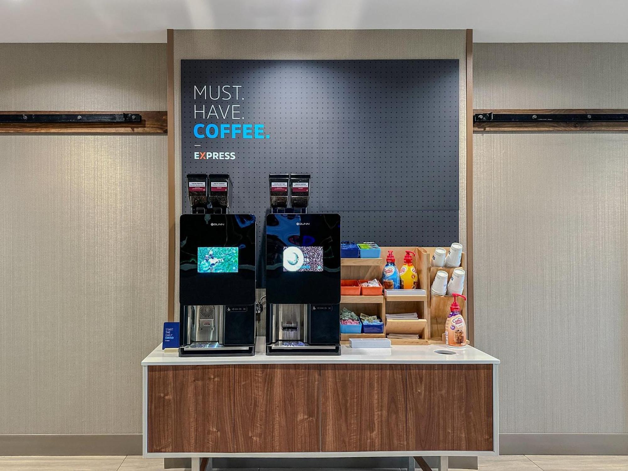 Holiday Inn Express Portland West/Hillsboro By Ihg Exterior foto